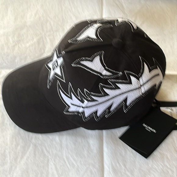 BALMAIN WESTERN EMBROIDERED BASEBALL CAP SIZE 3/LARGE BRAND NEW - Picture 5 of 8